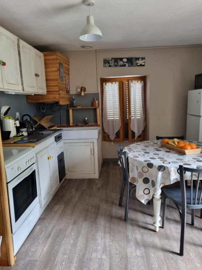 18 Rue Des Teppaz Les Alberges Le Bourg-dʼOisans Exteriör bild