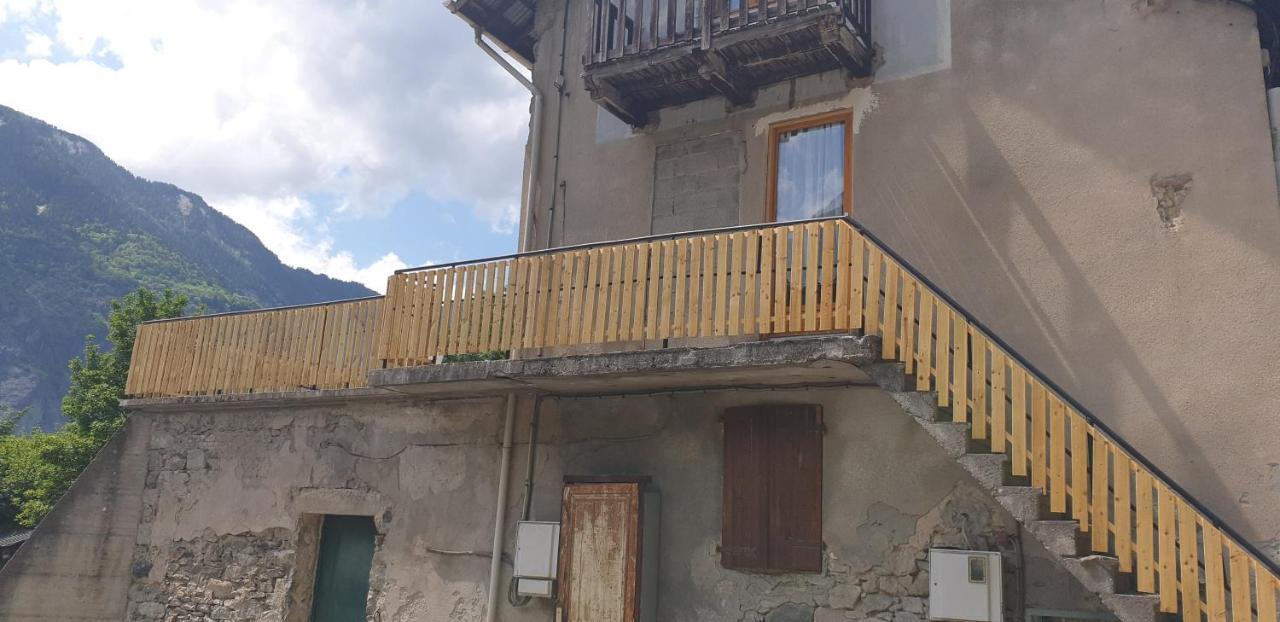 18 Rue Des Teppaz Les Alberges Le Bourg-dʼOisans Exteriör bild